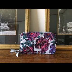 Vera Bradley Phone Wallet Crossbody
